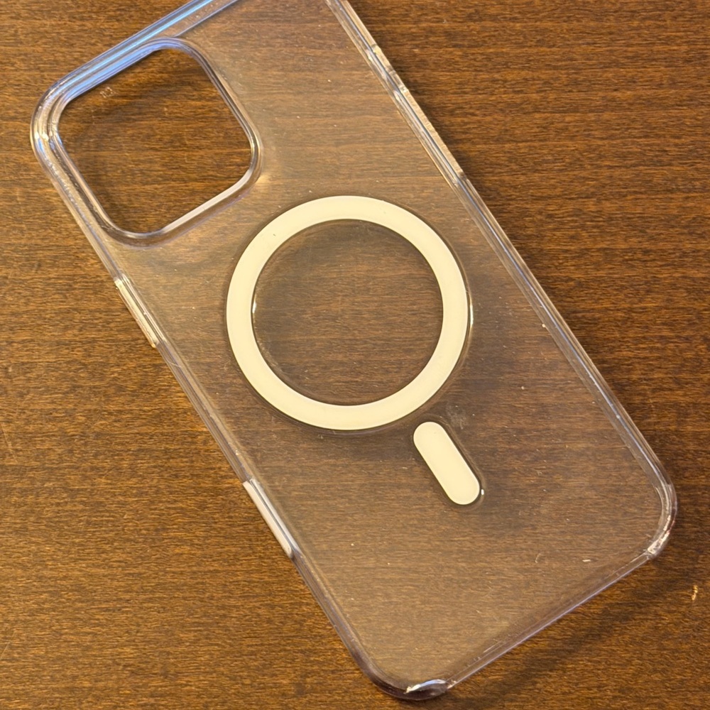 Apple Clear Magnetic Phone Case